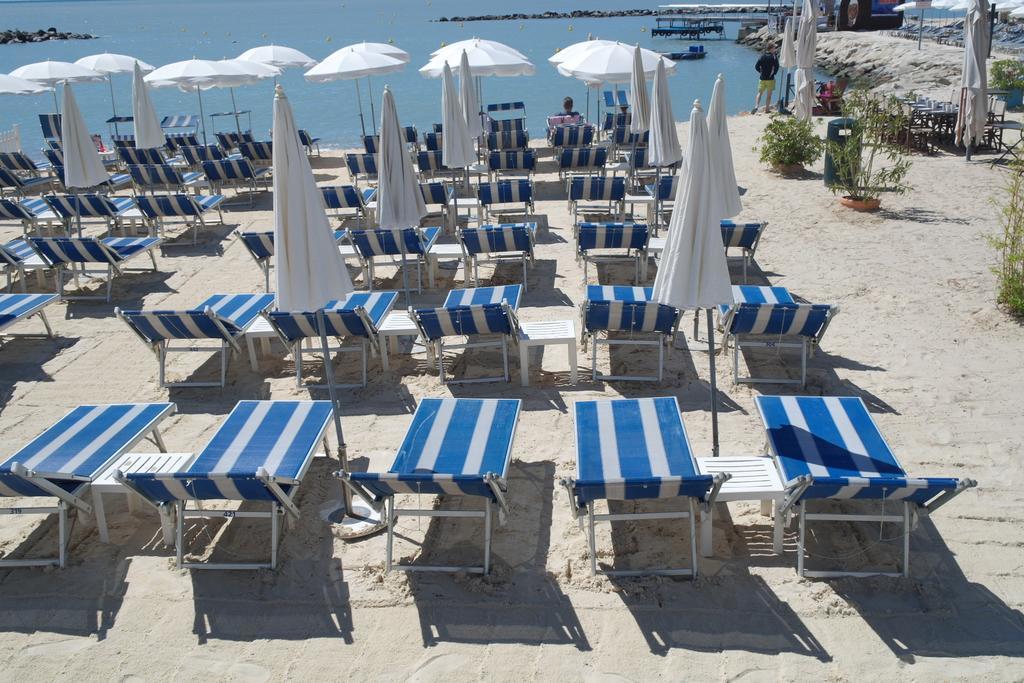 Villa Soraya , Quiet Location With Big Garden Near Beach And Old Town Of Nizza Exterior foto