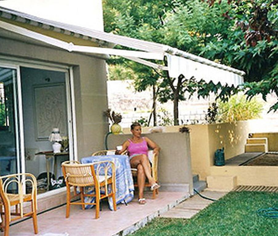Villa Soraya , Quiet Location With Big Garden Near Beach And Old Town Of Nizza Exterior foto